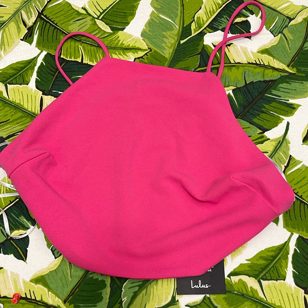 NWT LULU crop Top With Tie Back